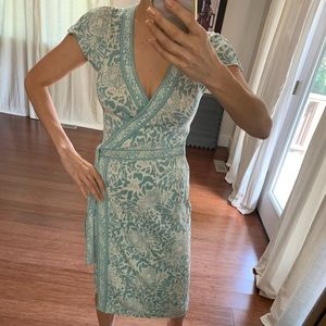 Banana Republic Wrap Floral Dress  S very DVF vibes